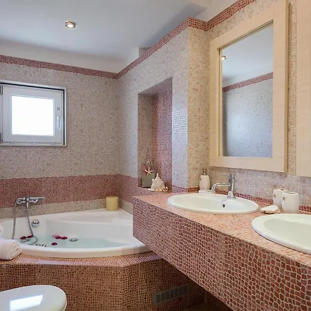 Evergreen Seaside With Private Pool Villa *
