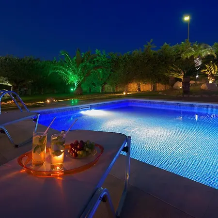 Evergreen Seaside With Private Pool Faliraki