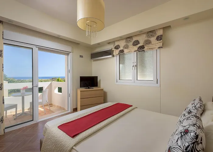 Evergreen Seaside With Private Pool 빌라 팔리라키