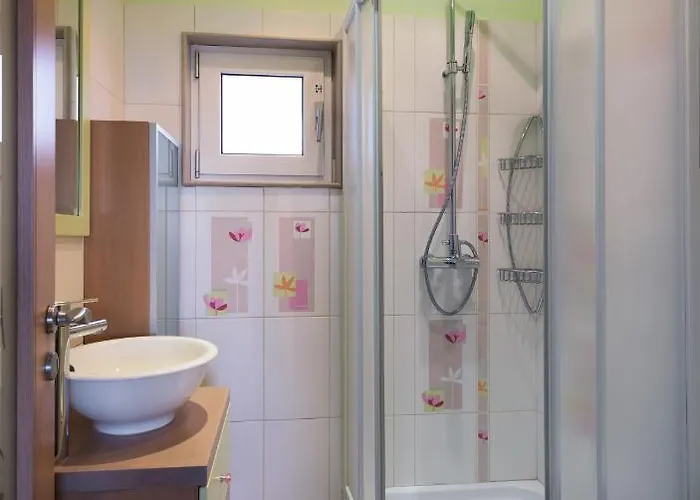 빌라 Evergreen Seaside With Private Pool *